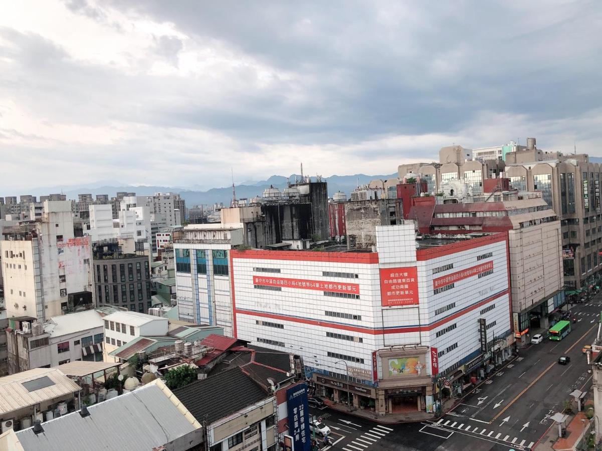 City Center Hotel Đài Trung Ngoại thất bức ảnh