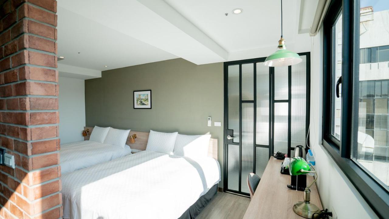 City Center Hotel Đài Trung Ngoại thất bức ảnh