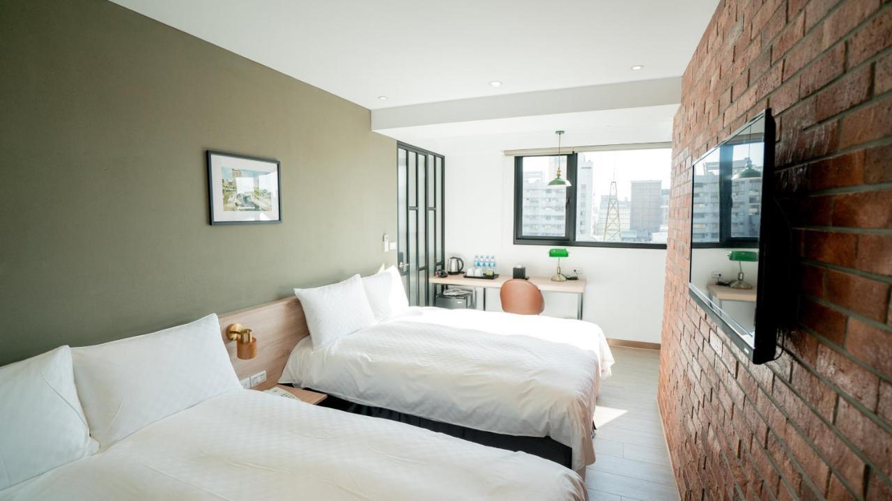 City Center Hotel Đài Trung Ngoại thất bức ảnh