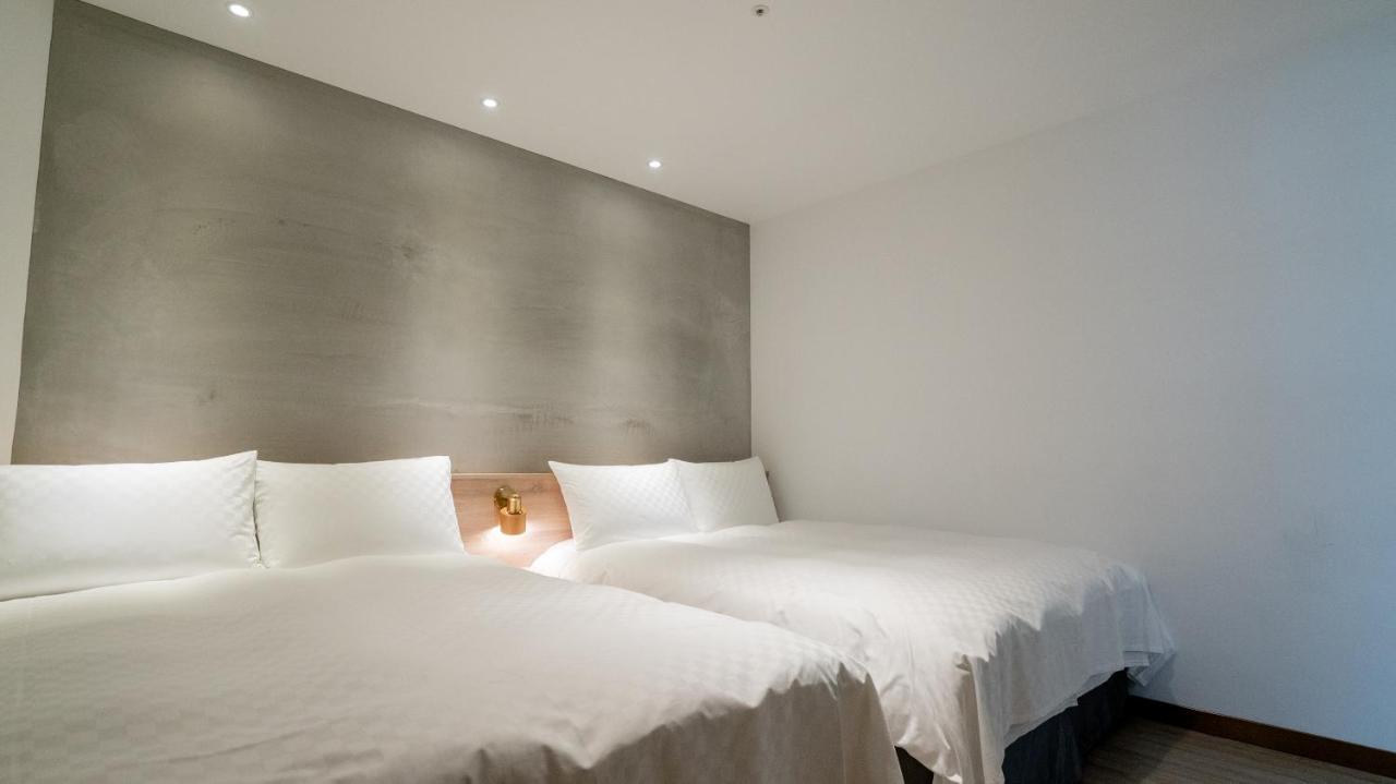 City Center Hotel Đài Trung Ngoại thất bức ảnh