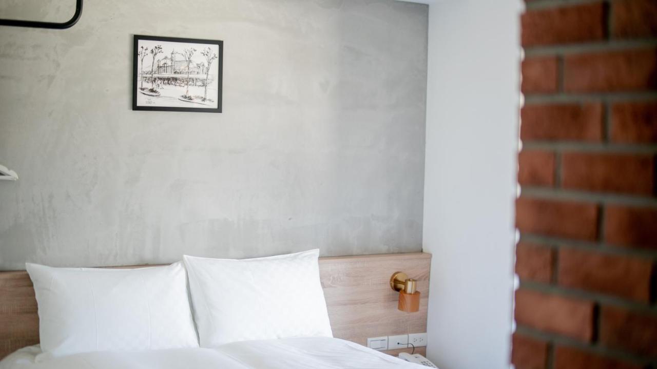 City Center Hotel Đài Trung Ngoại thất bức ảnh