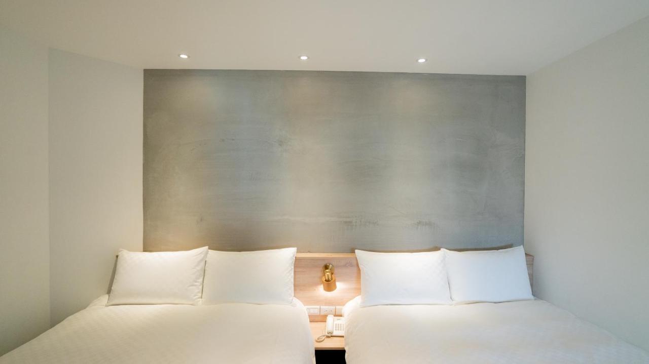 City Center Hotel Đài Trung Ngoại thất bức ảnh