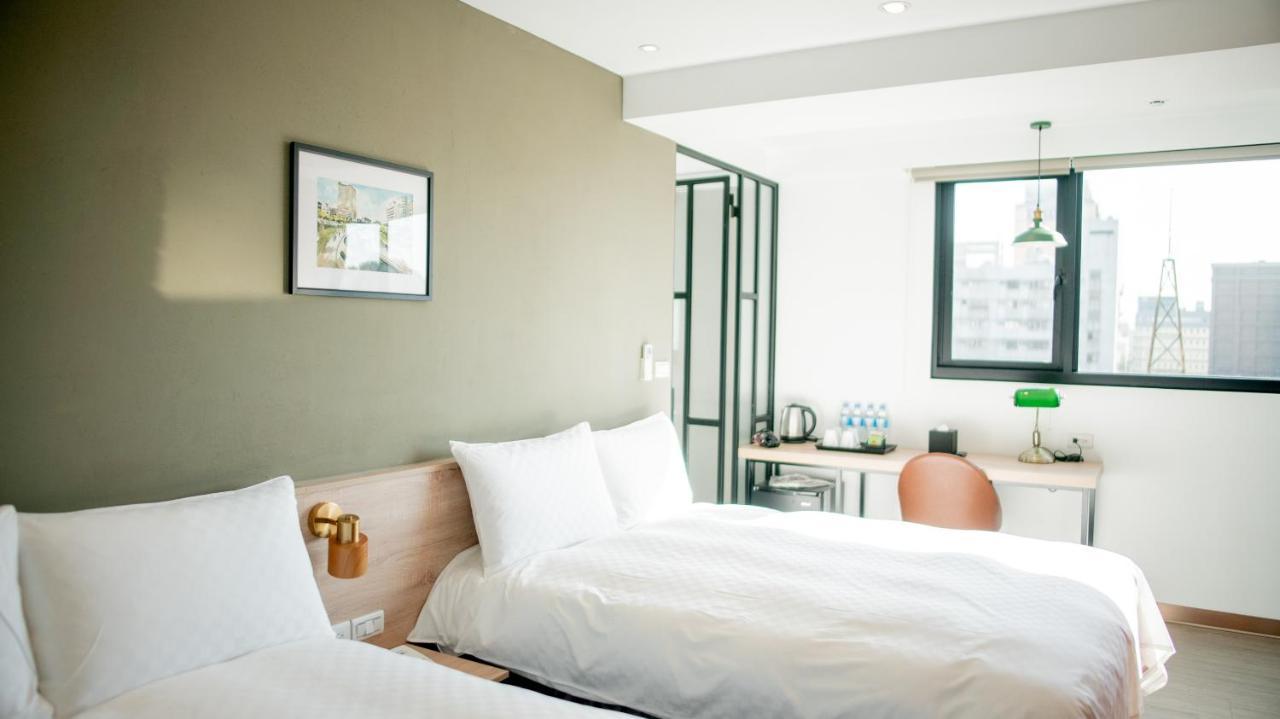 City Center Hotel Đài Trung Ngoại thất bức ảnh